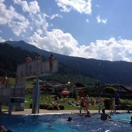公寓 Sofi - Enjoy The View - Axams,innsbruck Tirol 因斯布鲁克