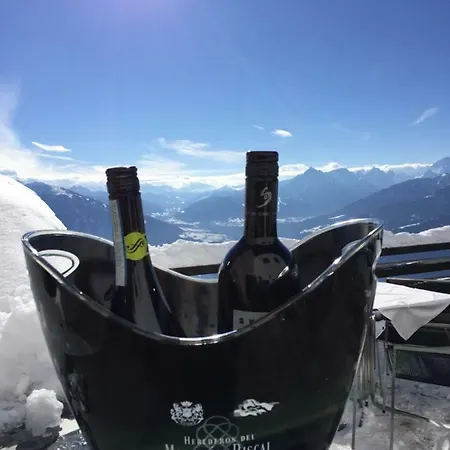 公寓 Sofi - Enjoy The View - Axams,innsbruck Tirol 因斯布鲁克