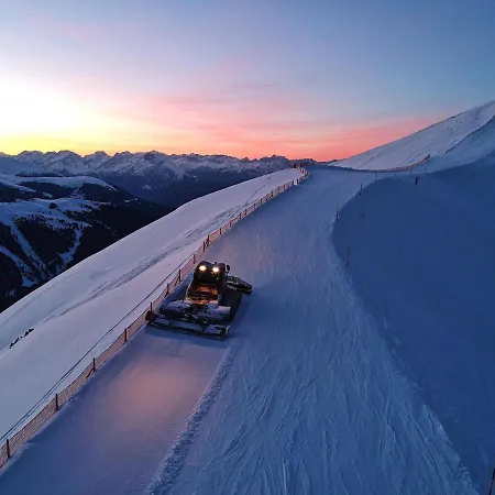 Sofi - Enjoy The View - Axams,innsbruck Tirol 因斯布鲁克