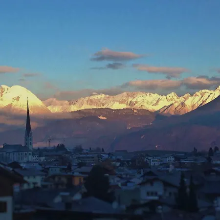 Апартаменти Sofi - Enjoy The View - Axams,innsbruck Tirol Інсбрук
