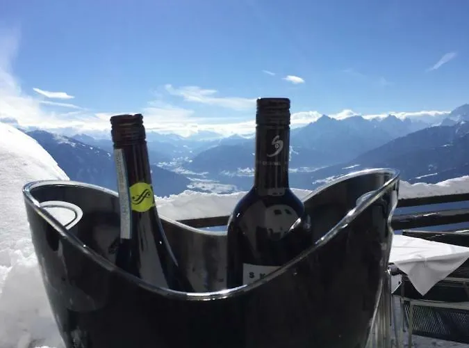 公寓 Sofi - Enjoy The View - Axams,innsbruck Tirol 因斯布鲁克